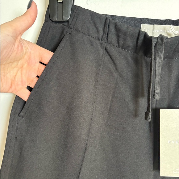 NWT Everlane Dream Pant Black Size S | High Rise Tapered Pull-On Trouser - Picture 5 of 14